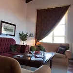 La Carrena Hotel *