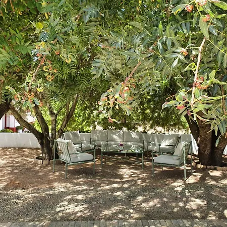 Hotel La Carrena *